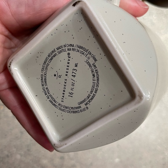 Starbucks Reserve Bevel mug in speckled bone Starbucks Reserve mug 16 fl oz - Picture 6 of 9